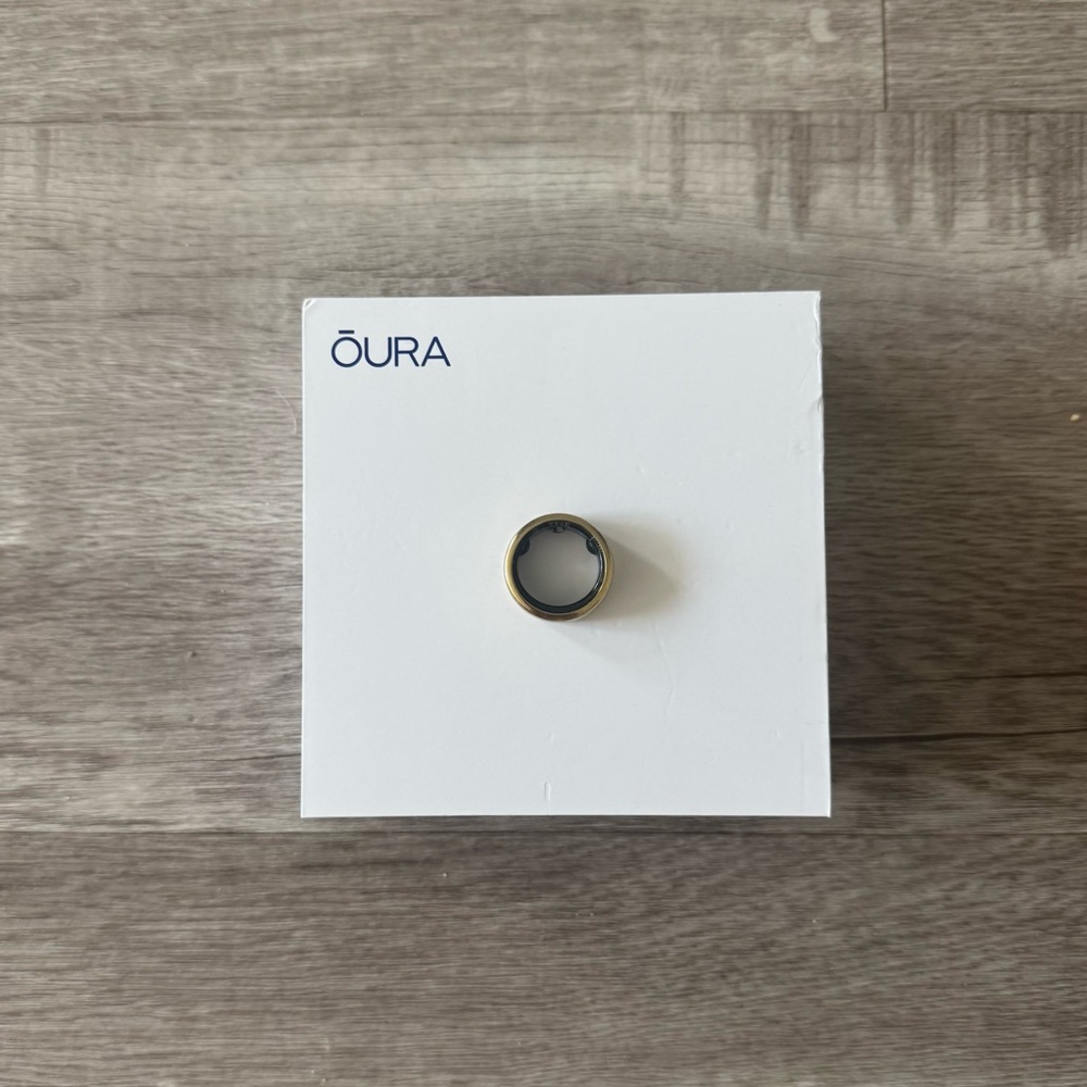 Oura Horizon Gold Ring, Size 6